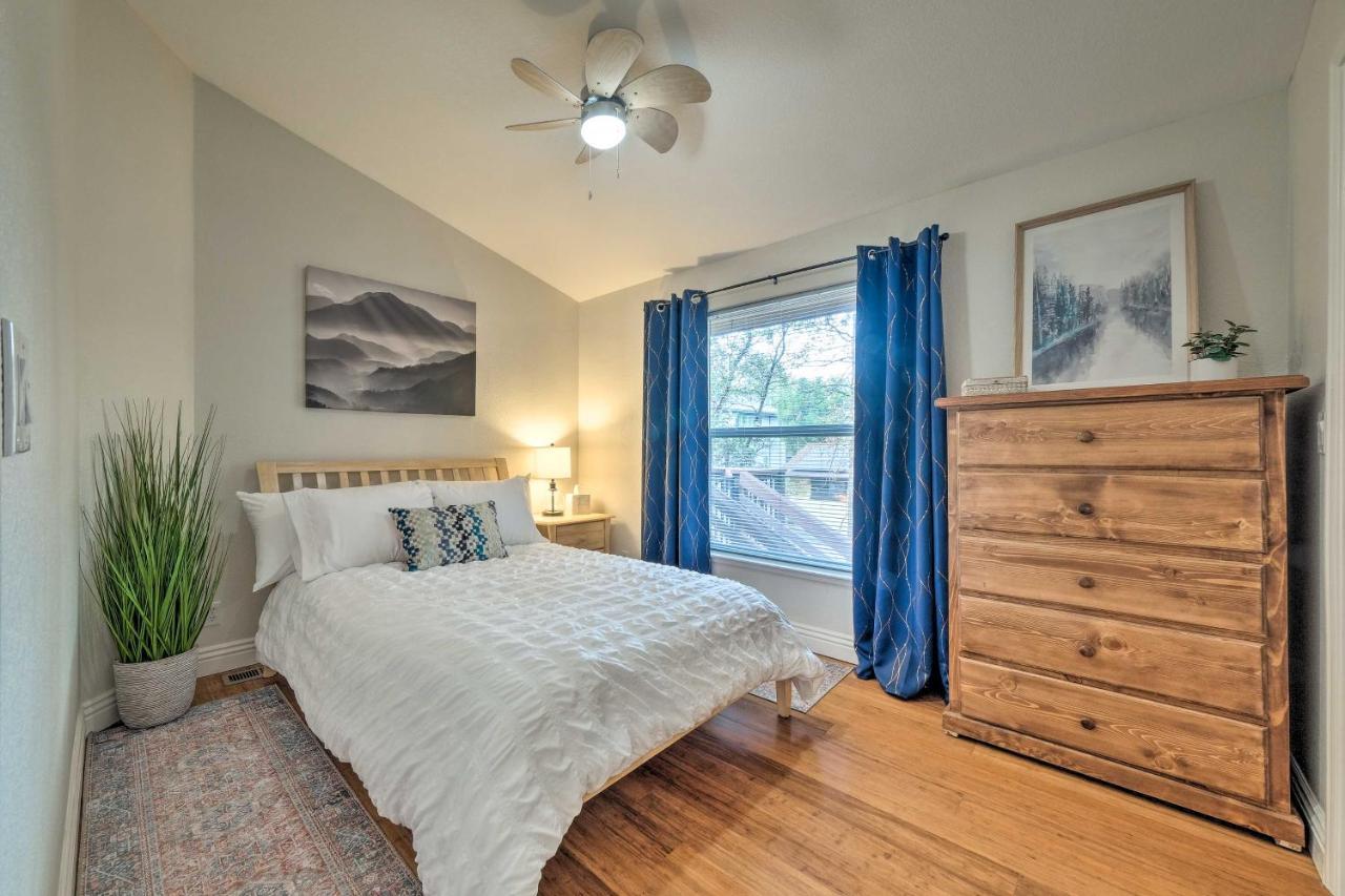 Groveland Gem With Deck, Game Room And Much More! Buitenkant foto